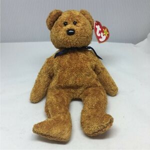 Ty Beanie Baby Fuzz the Bear